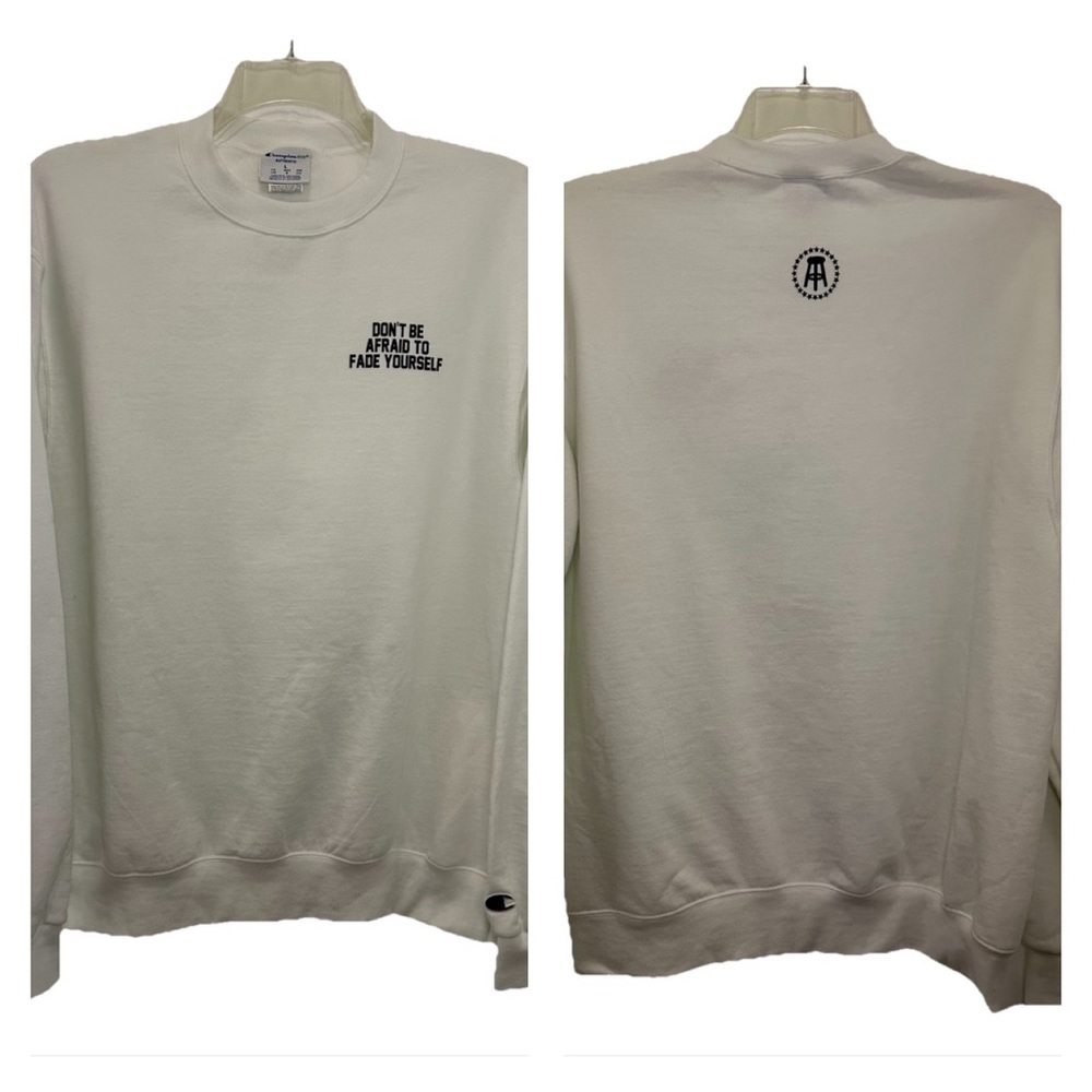 Champion ECO Barstool Sweatshirt Men’s Large White Long Sleeve Text